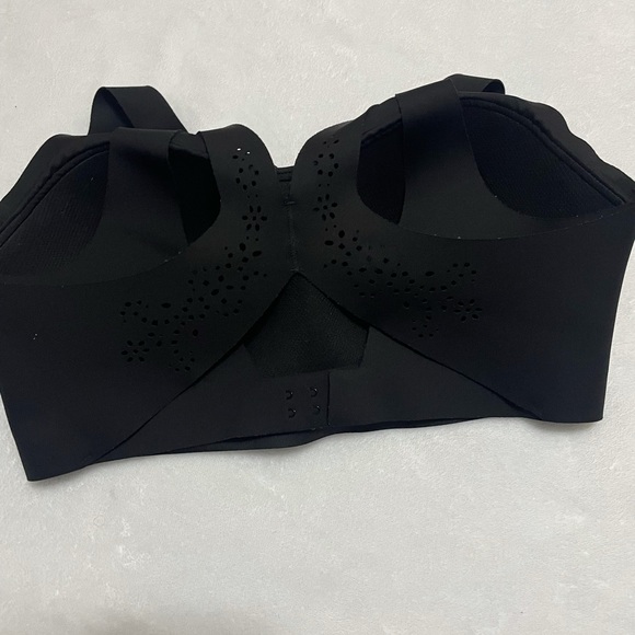 Pink Sport - Picture 3 of 7